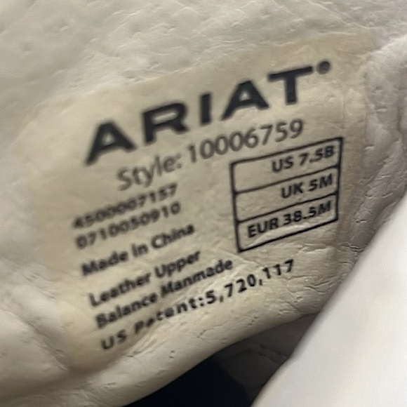 Ariat Embroidered Brown Leather Cowboy Boots - Picture 12 of 12